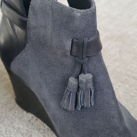 Samantha Peet x Wolverine 1000 Mile | Suede and Leather Socialite Botties - Picture 4 of 7